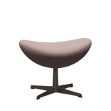 3127 Fotpall till Ägget, stativ i brun brons av Arne Jacobsen - Christianshavn - 1130 Light Red Uni - Jacobsen Plus