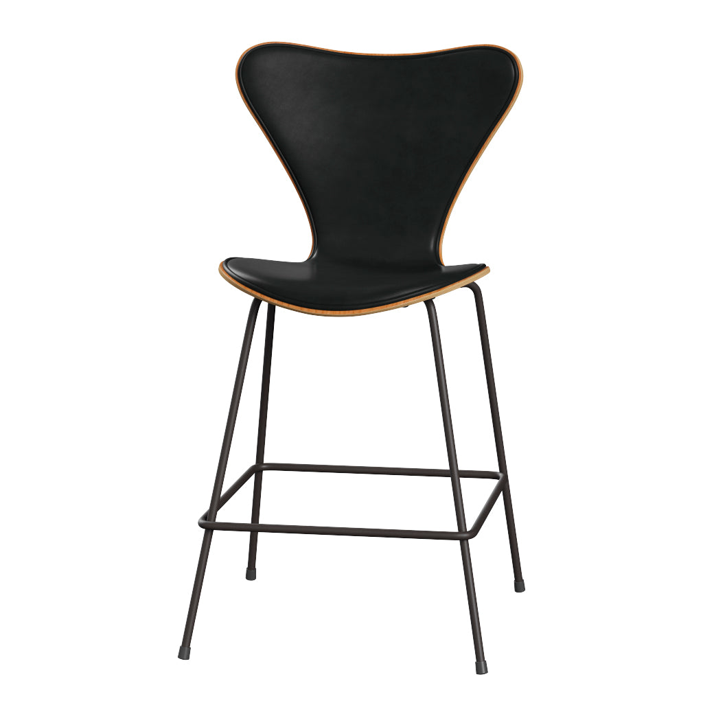 Fritz Hansen - 3187 låg barstol, naturfanér och frampolstrad i Grace läder - Kirsebær - Svart læder - Warm Graphite stel - Jacobsen Plus