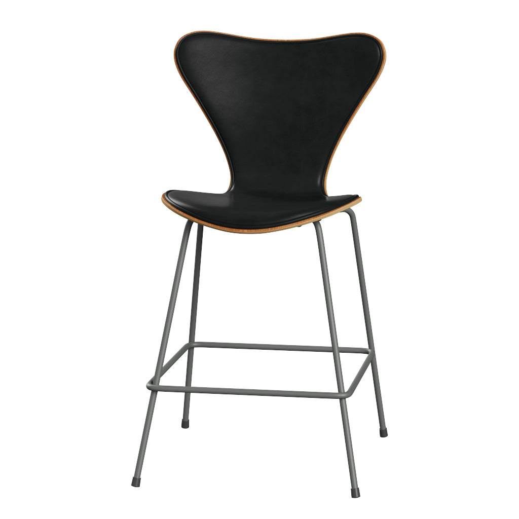 Fritz Hansen - 3187 låg barstol, naturfanér och frampolstrad i Grace läder - Elm - Svart læder - Silver Grey stel - Jacobsen Plus