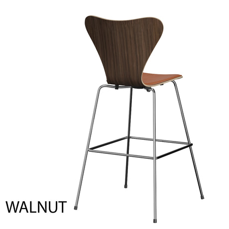 Fritz Hansen - 3197 hög barstol, naturfanér och frontpolstrad i Grace läder - Bok - Svart læder - Krom stel - Jacobsen Plus