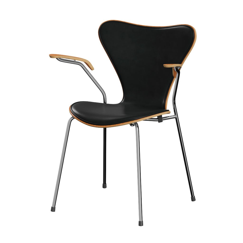 Fritz Hansen - 3207 Stol med armstöd, naturfanér och frontklädsel i Grace-läder - Kirsebær - Svart læder - Krom stel - Jacobsen Plus