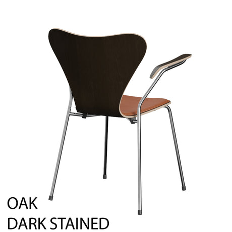 Fritz Hansen - 3207 Stol med armstöd, naturfanér och frontklädsel i Grace-läder - Bok - Svart læder - Krom stel - Jacobsen Plus