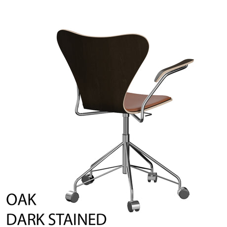 Fritz Hansen - 3217 kontorsstol med armstöd, naturfanér och fronten klädd i Grace-läder - Bok - Svart læder - Krom stel - Jacobsen Plus