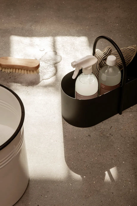 Grib Toolbox från Ferm Living - Black - Jacobsen Plus