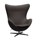 3316 Ägget loungestol, stomme i svart av Arne Jacobsen - Haze læder - Dark Brown - Jacobsen Plus