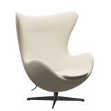 3316 Ägget loungestol, stomme i svart av Arne Jacobsen - Hallingdal - 100 Off White - Jacobsen Plus