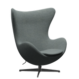 3316 Ägget loungestol, stomme i svart av Arne Jacobsen - Hallingdal - 130 Grey - Jacobsen Plus