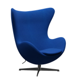 3316 Ägget loungestol, stomme i svart av Arne Jacobsen - Hallingdal - 733 Coral Blue - Jacobsen Plus