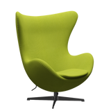 3316 Ägget loungestol, stomme i svart av Arne Jacobsen - Hallingdal - 907 Lime - Jacobsen Plus