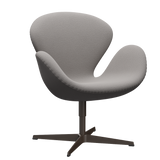 3320 Svanen Loungefåtölj, stomme i brun brons av Arne Jacobsen - Christianshavn - 1121 Beige - Jacobsen Plus