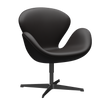 3320 Svanen loungefåtölj, stomme i svart av Arne Jacobsen
