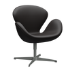 3320 Svanen Loungefåtölj, stativ i silvergrå av Arne Jacobsen