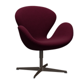3320 Svanen Loungefåtölj, stomme i brun brons av Arne Jacobsen - Hallingdal - 573 Wine Red/Purple - Jacobsen Plus