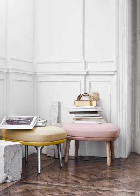 Ro Pall med stomme i aluminium från Fritz Hansen - Christianshavn - 1110 Yellow - Jacobsen Plus