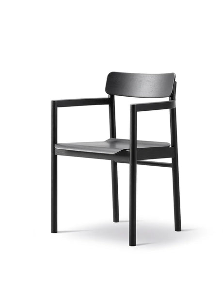 Post Matstol, ek svart lack från Fredericia Furniture - 4 - Jacobsen Plus