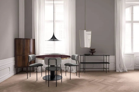 TS Konsol, 2 ställ med tray från GUBI - Svart - svart - Jacobsen Plus