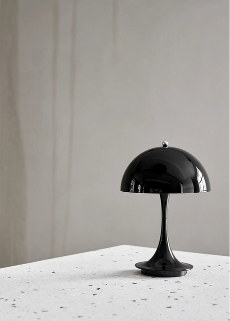 Panthella 160 Portable V3, ogenomskinlig svart av Verner Panton - 2 - Jacobsen Plus