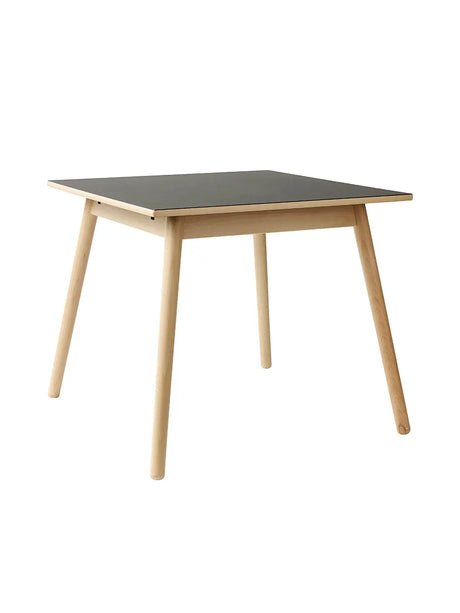 C35A Bord från FDB Møbler - Matlakeret eg / Matlakeret eg - Jacobsen Plus