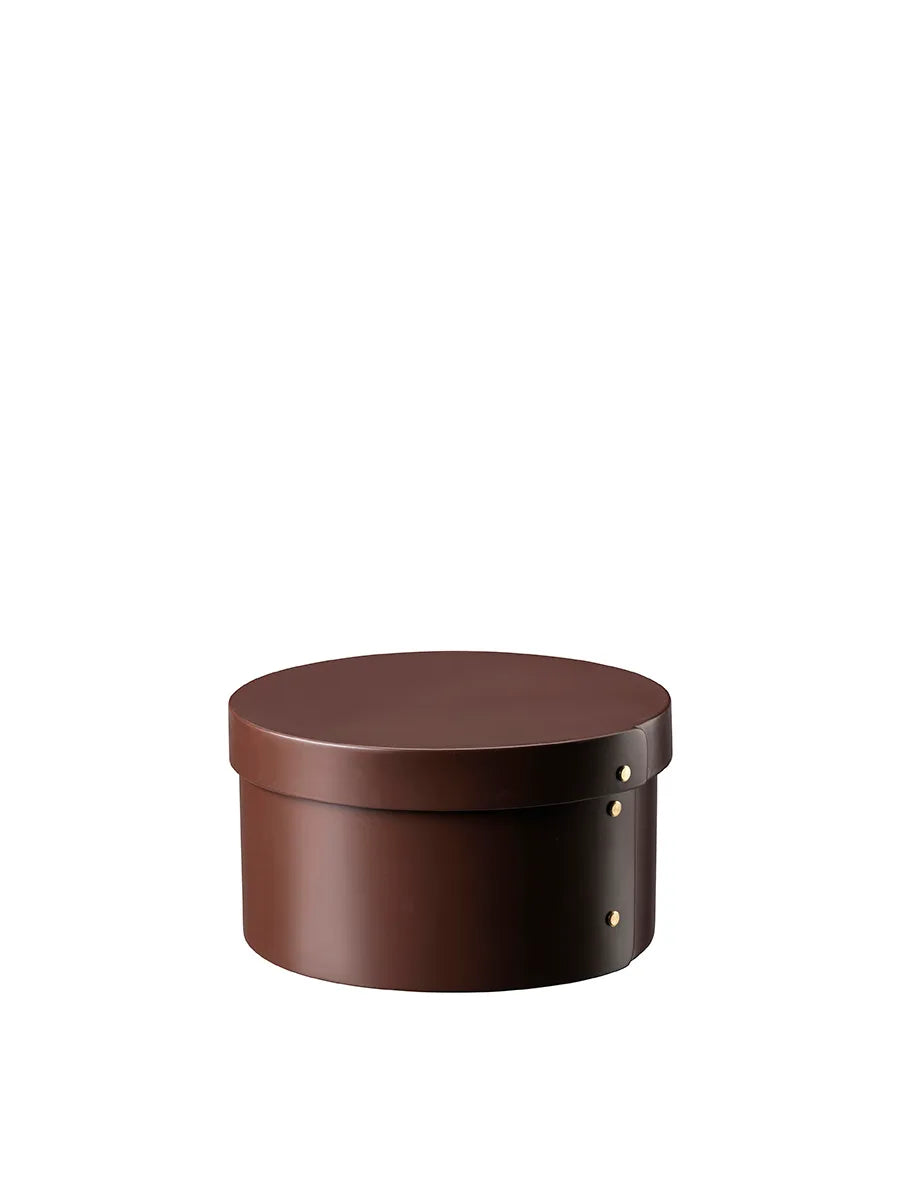 X3 Drejø Förvaringsask, Ø22 cm från FDB Møbler - Chocolate Brown - Jacobsen Plus