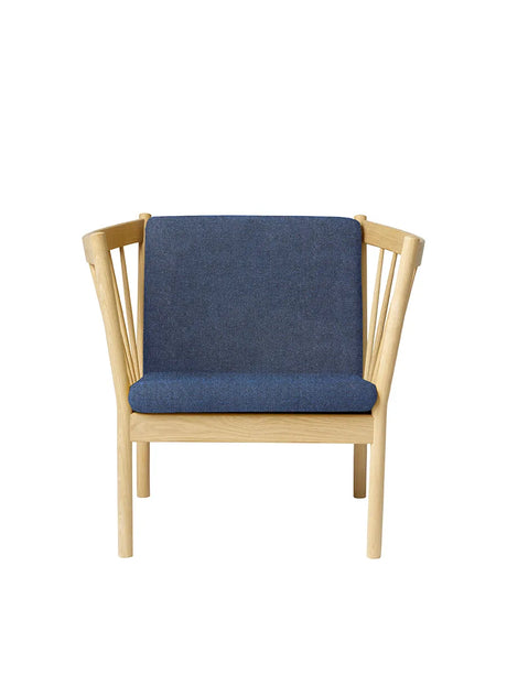 J146 fåtölj från FDB Møbler - Dark Blue MLF36 - Jacobsen Plus