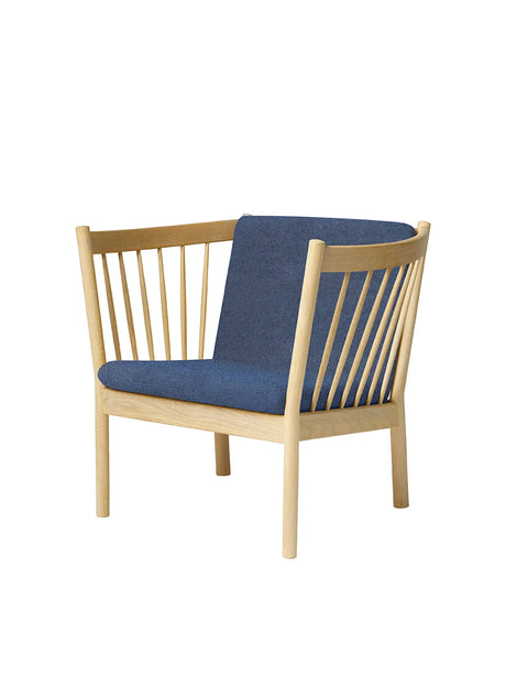 J146 fåtölj från FDB Møbler - Dark Blue MLF36 - Jacobsen Plus