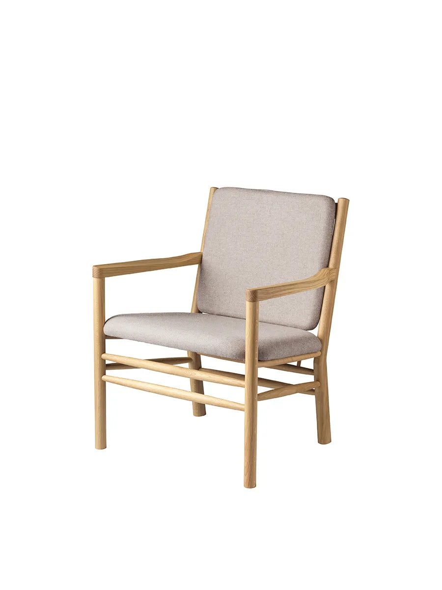 J147 fåtölj från FDB Møbler - Light Grey MLF02 - Jacobsen Plus