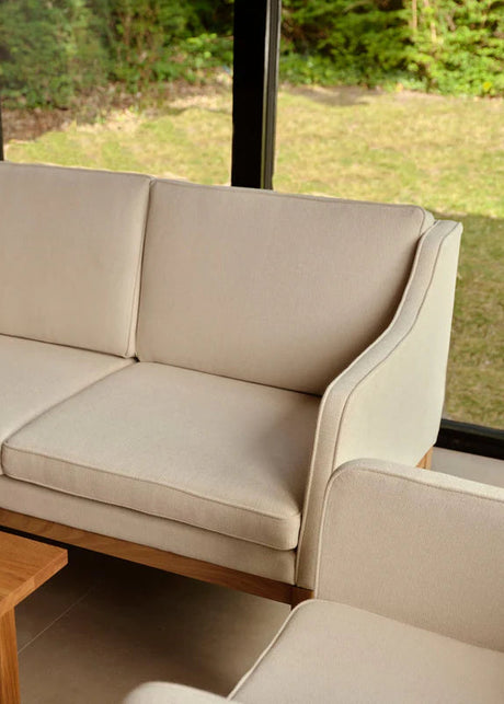 L45 MK154 2 pers. soffa, beige textil av Mogens Koch - 2 - Jacobsen Plus