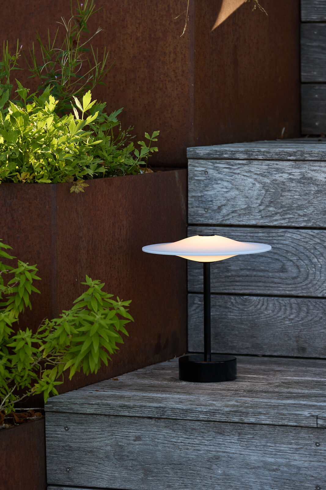 Sinus 22 Portabel bordslampa, svart av Piet Hein - 5 - Jacobsen Plus