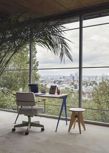 Tabouret Bois från Vitra - Ek Olie - Jacobsen Plus