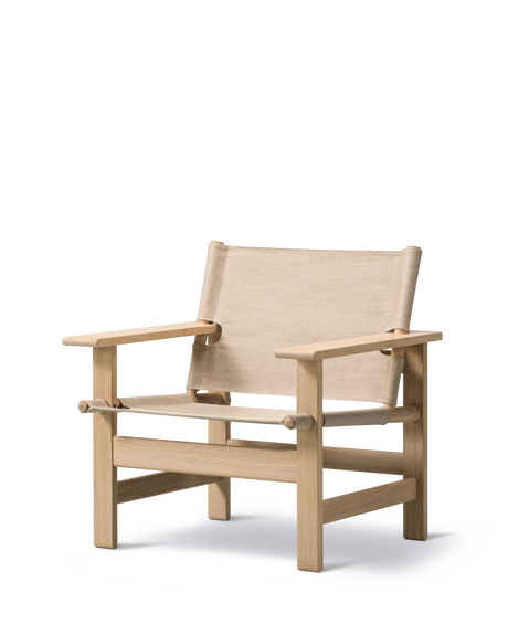 The Canvas Chair, ljus oljad ek naturfärgad canvas av Børge Mogensen - Jacobsen Plus