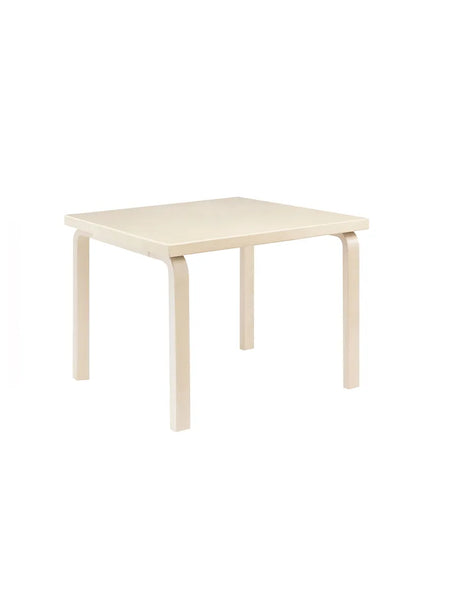 Aalto Barnbord Square från Artek - Birk - Jacobsen Plus