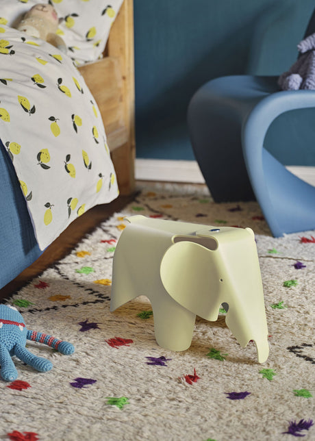 Eames Elephant liten från Vitra - Deep black - Jacobsen Plus