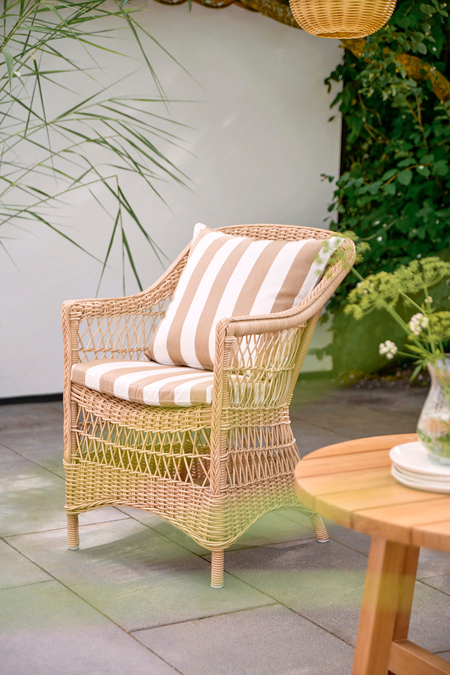 Charlot Trädgårdsstol, Natur från Sika-Design