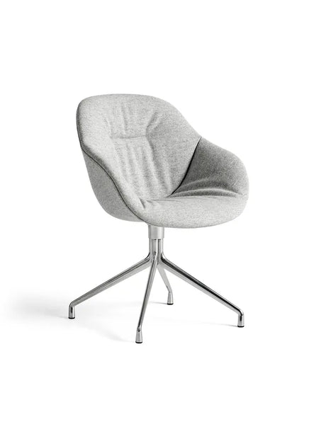 About a Chair AAC121 Soft från Hay - Steelcut / Svart pulverlakeret aluminum - Jacobsen Plus