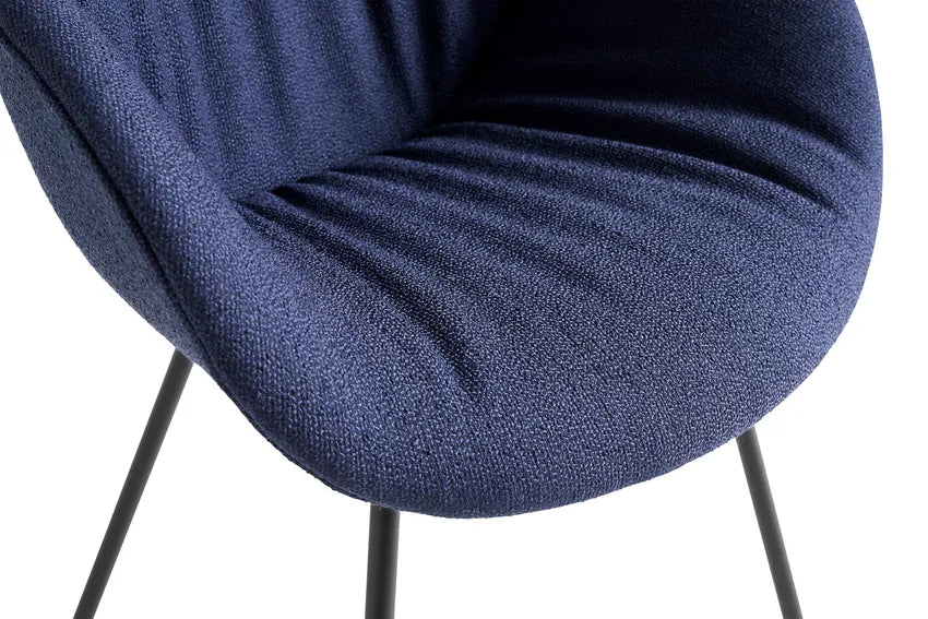 About a Chair AAC127 Soft från HAY