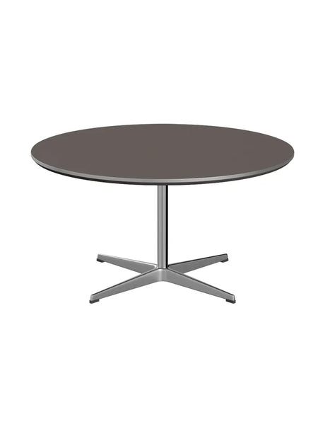 Piet Hein A223 Soffbord, Ø90 cm från Fritz Hansen - Rusty Red laminat m. alukant - Krom stel - Jacobsen Plus