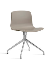 About a Chair AAC10 från Hay - Khaki / Polerad aluminium - Jacobsen Plus