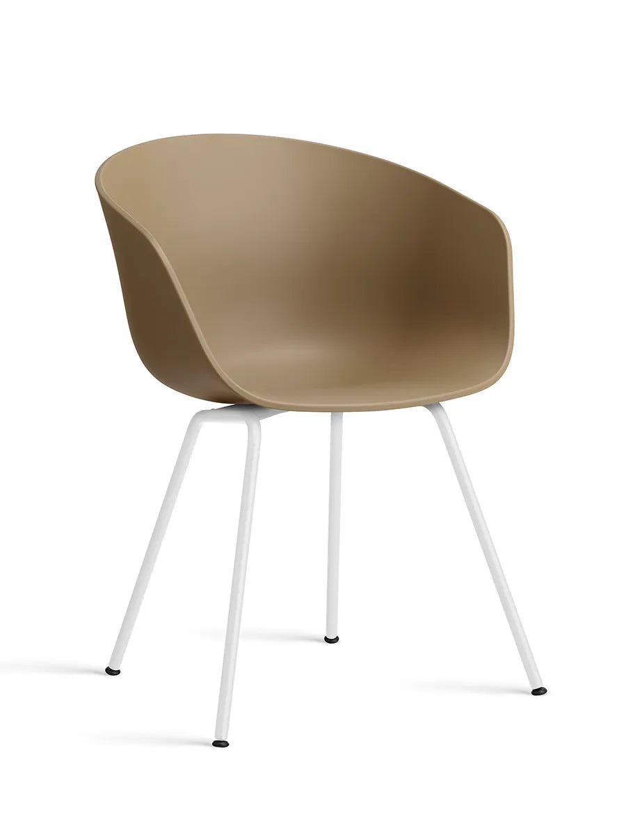 About a Chair AAC26 från HAY - Clay / Vit pulverlakeret stål - Jacobsen Plus