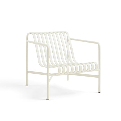 Palissade Lounge-stol låg, cremevit från Hay - Jacobsen Plus