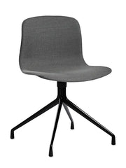 About a Chair AAC11 från HAY