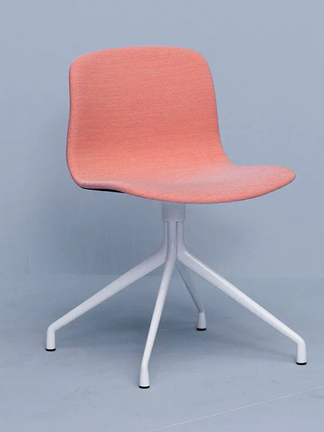About a Chair AAC11 från HAY - Steelcut / Svart pulverlakeret aluminum - Jacobsen Plus