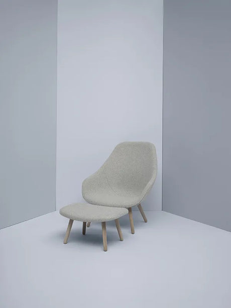 About a Lounge AAL03 Pall från HAY - Steelcut / Lackerad eg - Jacobsen Plus