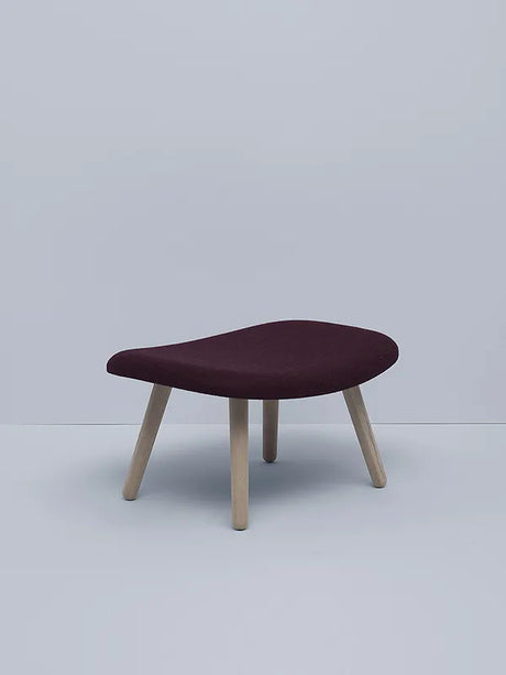 About a Lounge AAL03 Pall från HAY - Steelcut / Lackerad eg - Jacobsen Plus