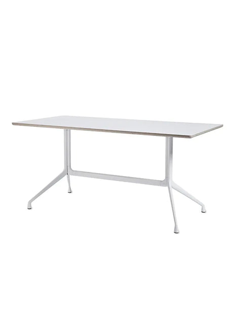 About a Table AAT10 Matbord från Hay - L 160 x D 80 x H 74 cm / Svart pulverlakeret aluminium / Svart linoleum - Jacobsen Plus