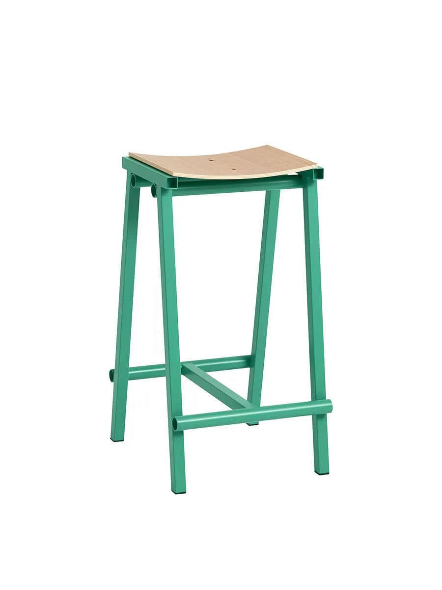 Taburete 8 Bar Stool, låg från Hay