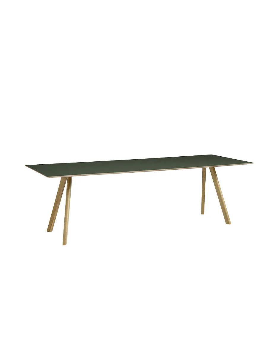 CPH30 bord, 250 cm från Hay - Grön linoleum / Lackerad eg / L: 250 x B: 90 x H: 74 cm - Jacobsen Plus