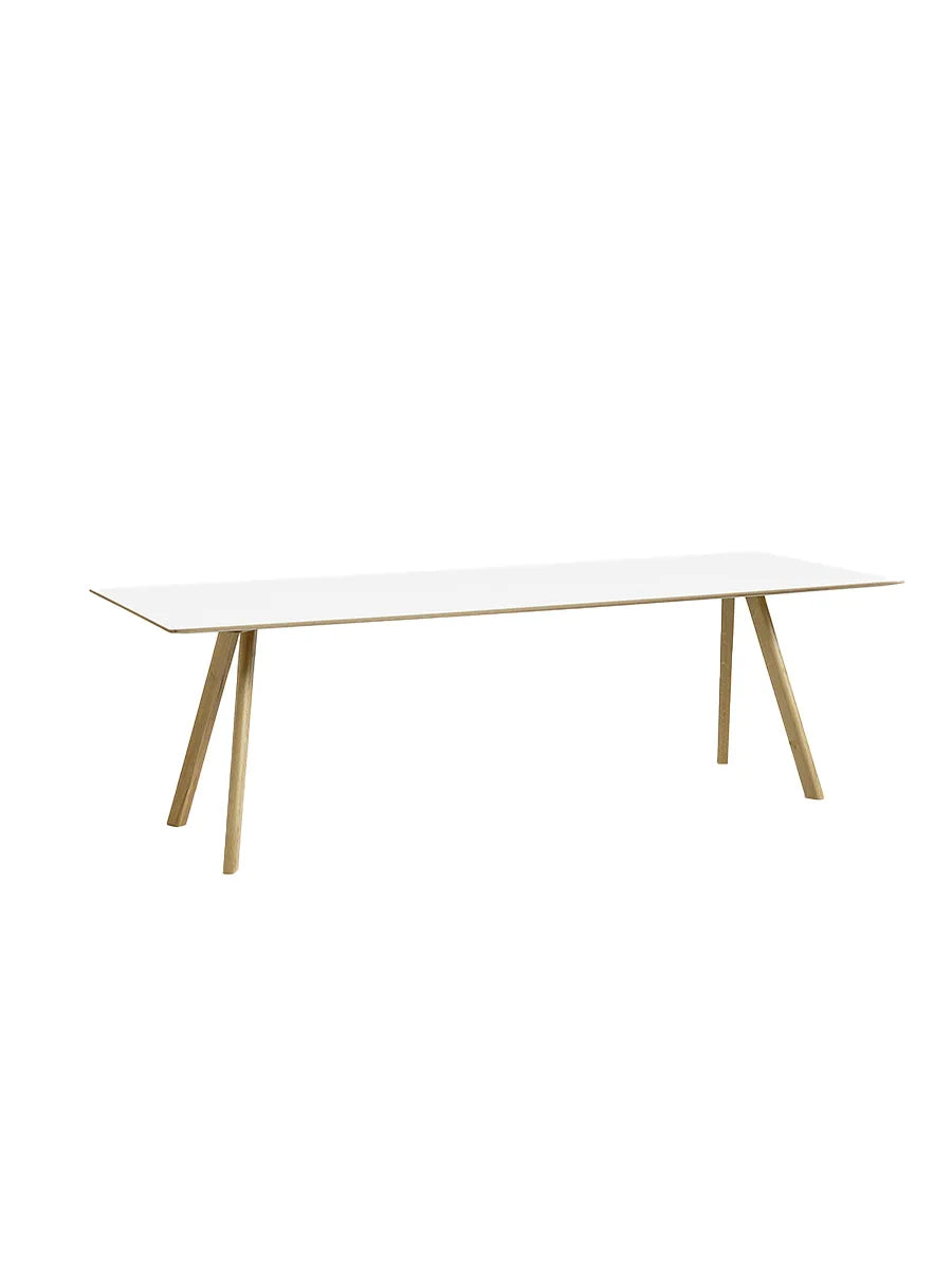 CPH30 bord, 250 cm från Hay - Vit laminat / Lackerad eg / L: 250 x B: 90 x H: 74 cm - Jacobsen Plus