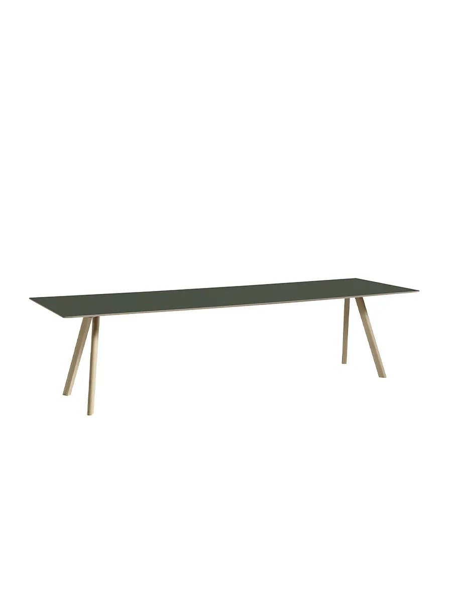 CPH30 bord, 300 cm från HAY - Grön linoleum / Lackerad eg / L: 300 x B: 90 x H: 74 cm - Jacobsen Plus
