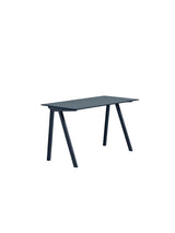 CPH90 Skrivbord, 130 cm från Hay - Smokey Blue linoleum / Deep Blue lakeret eg - Jacobsen Plus