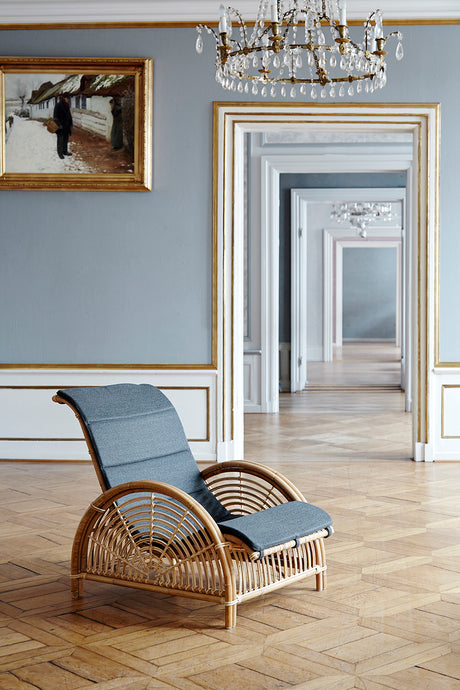 Paris Fåtölj av Arne Jacobsen - Ingen dyna - Jacobsen Plus